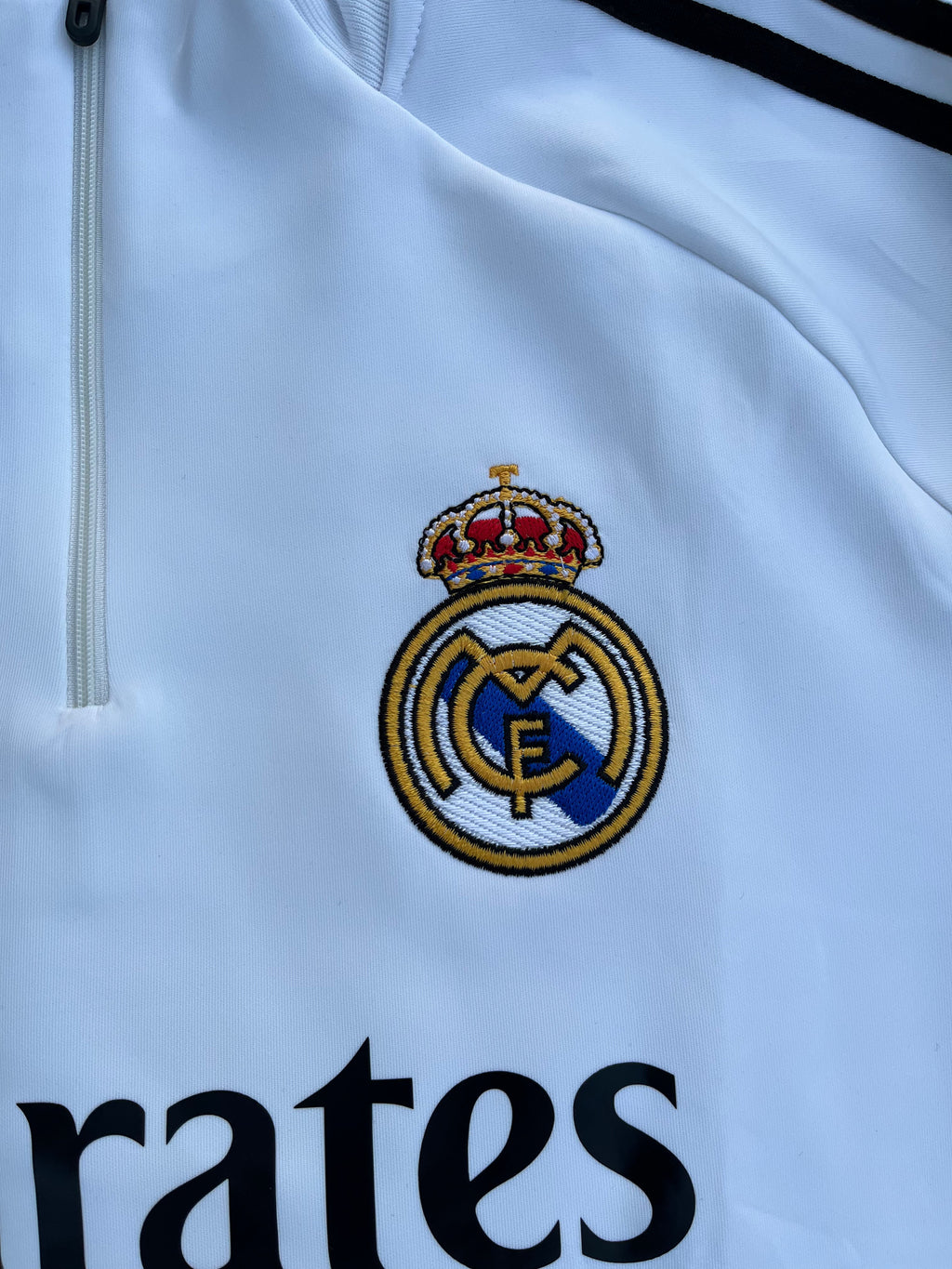 Real Madrid 25/26 – White Tracksuit