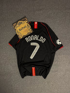 Man United 2008 – Away