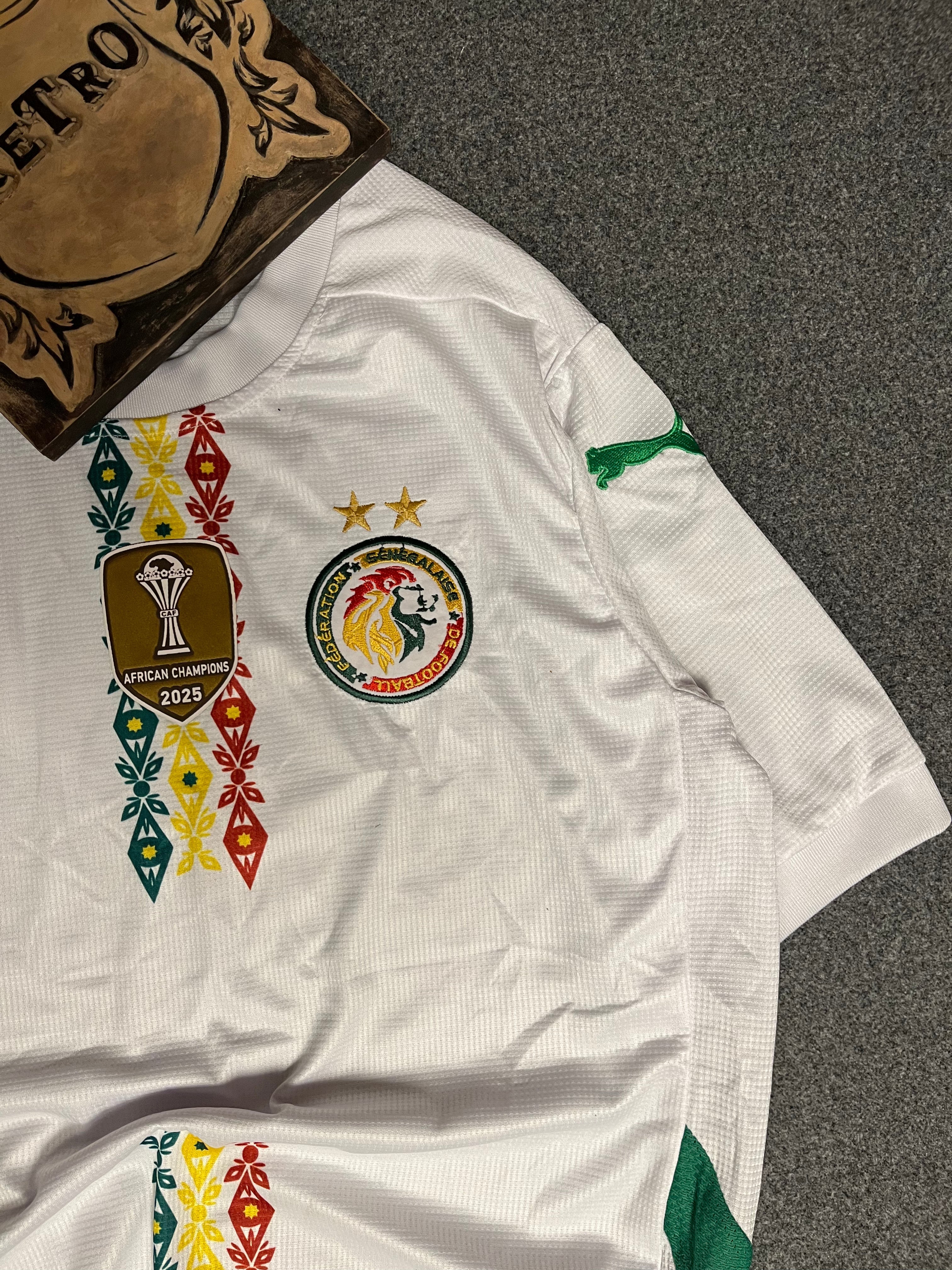 Sengal Away