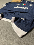 Juventus Away 20/21 Ronaldo