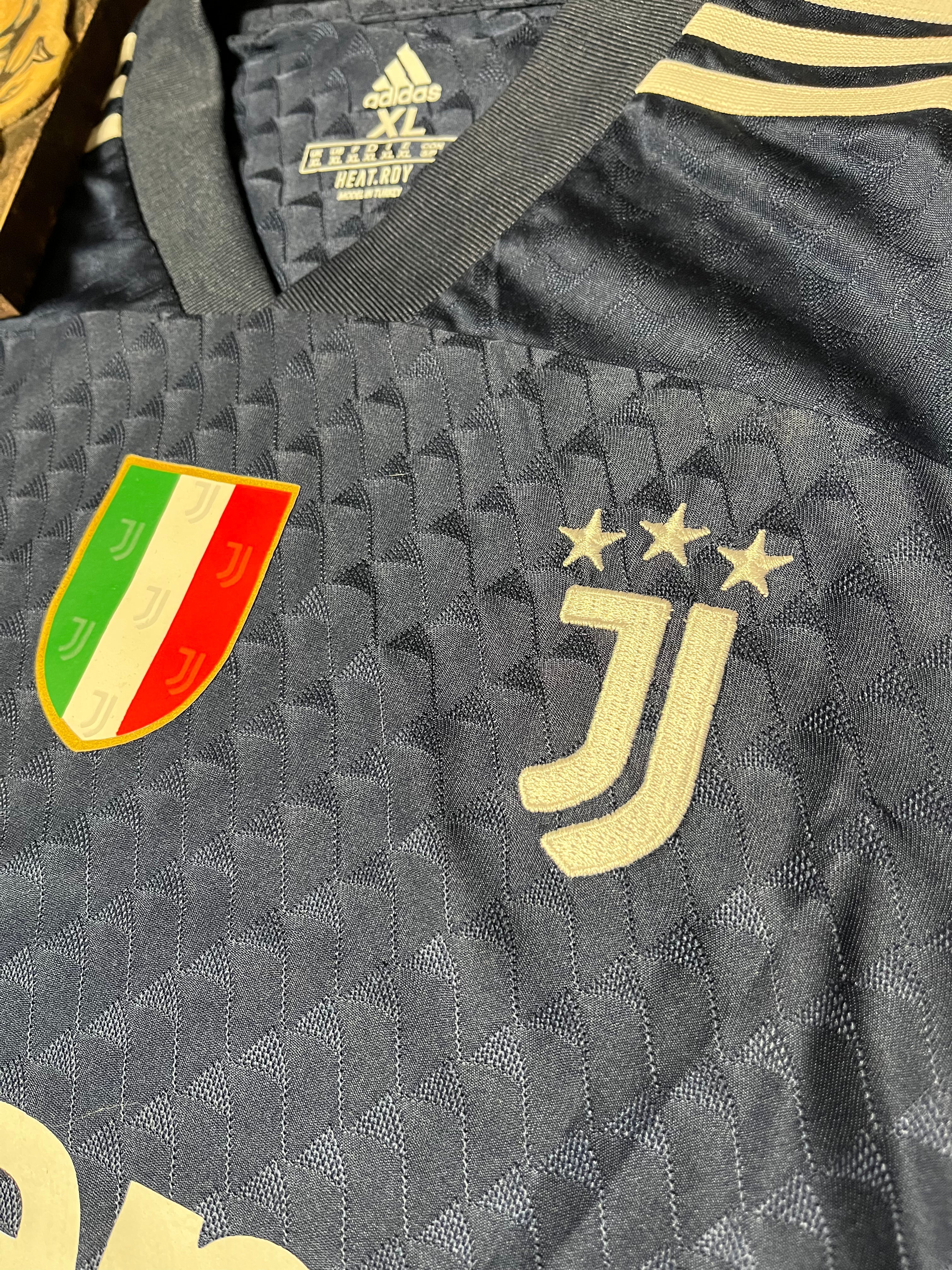 Juventus Away 20/21 Ronaldo