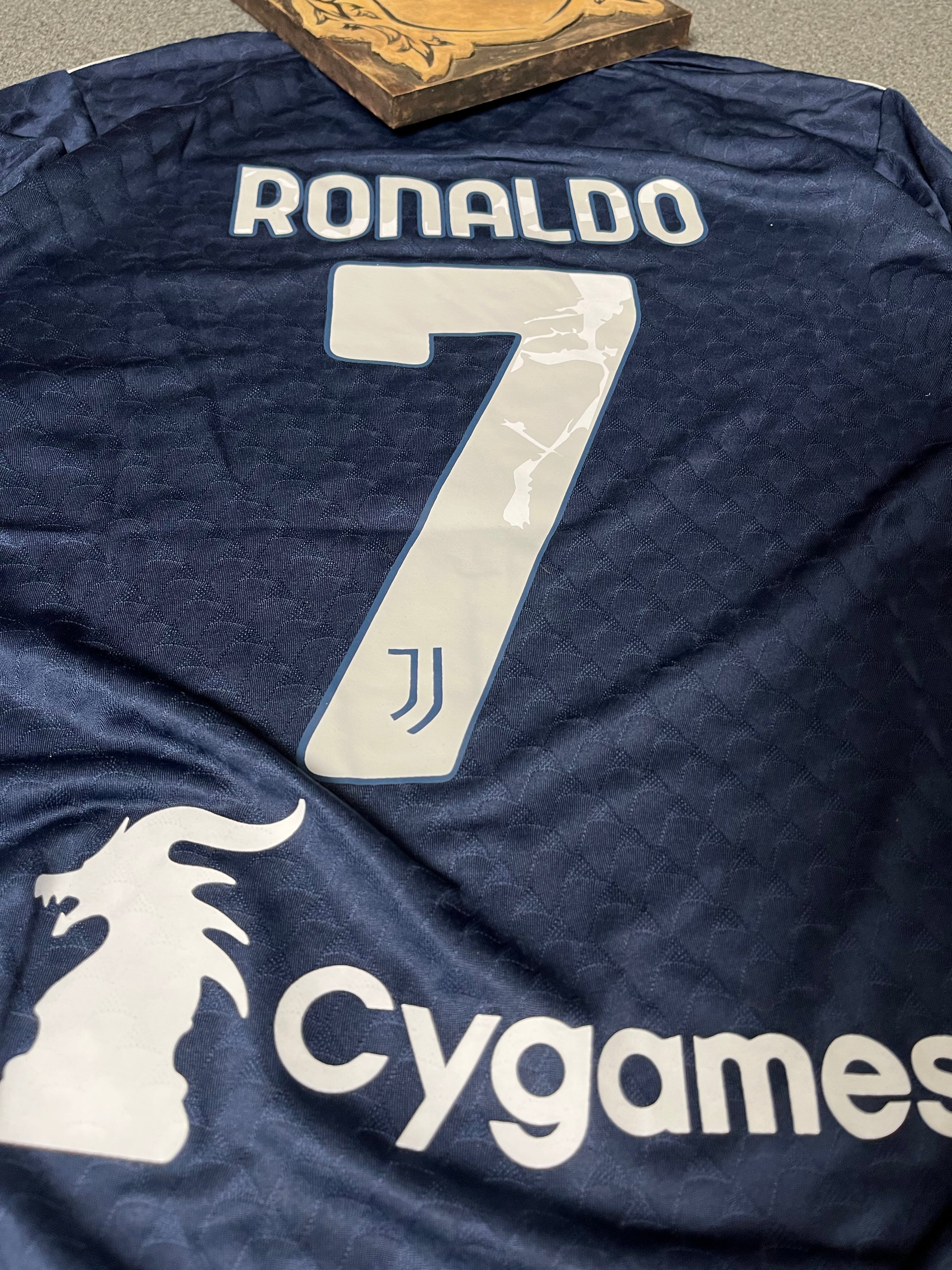 Juventus Away 20/21 Ronaldo