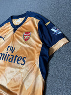Özil — Arsenal Away 2014/15