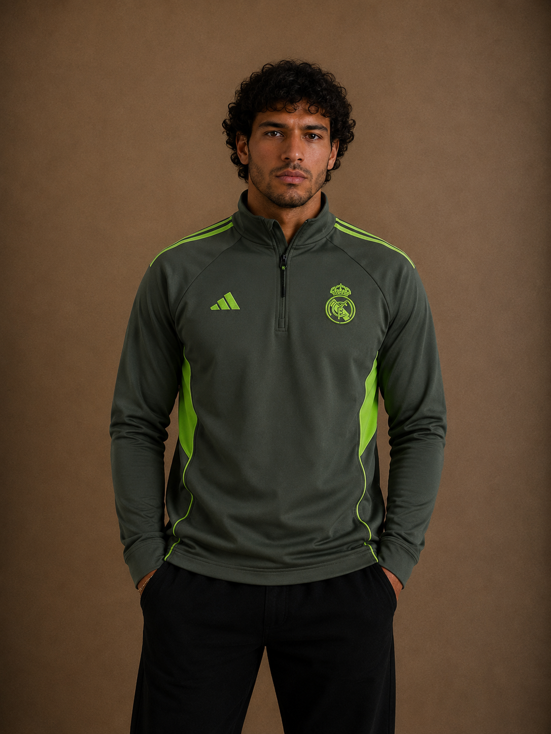 Real Madrid 25/26 – Green Tracksuit