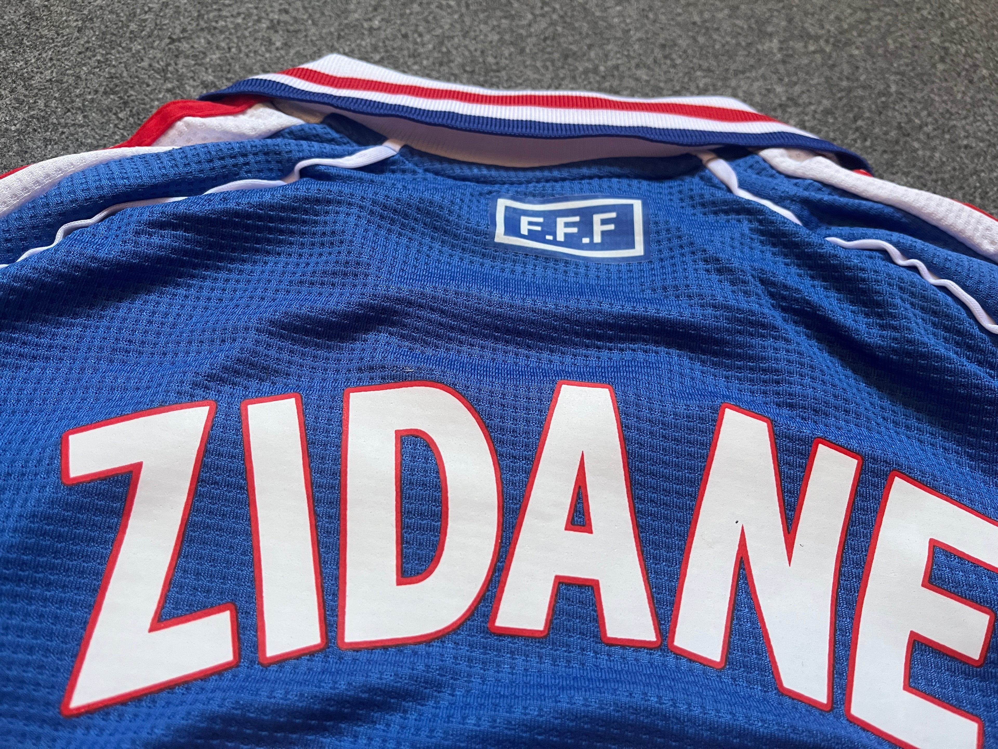 France Home 1998 – Zidane #10