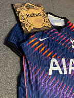 Tottenham Away 2026 — Marmoush Edition